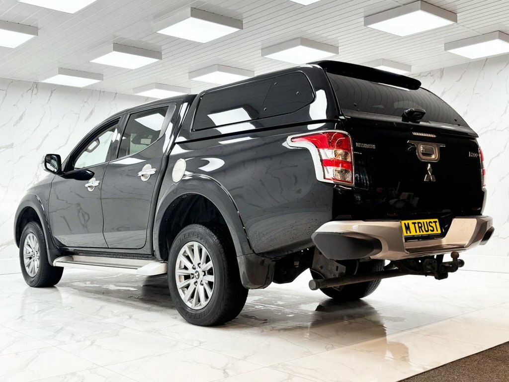 Mitsubishi L200 2.4L Dc Barbarian WM19EZJ Black #6