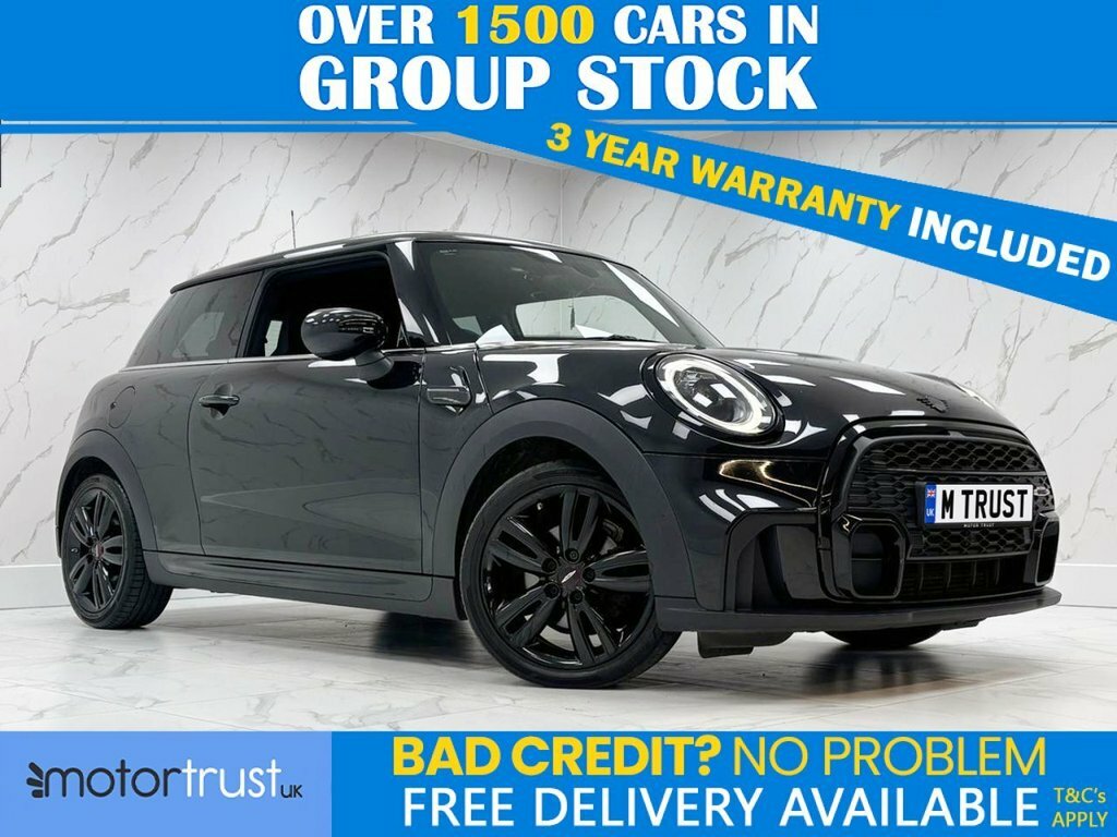 Mini Hatch 1.5L Cooper Sport Black