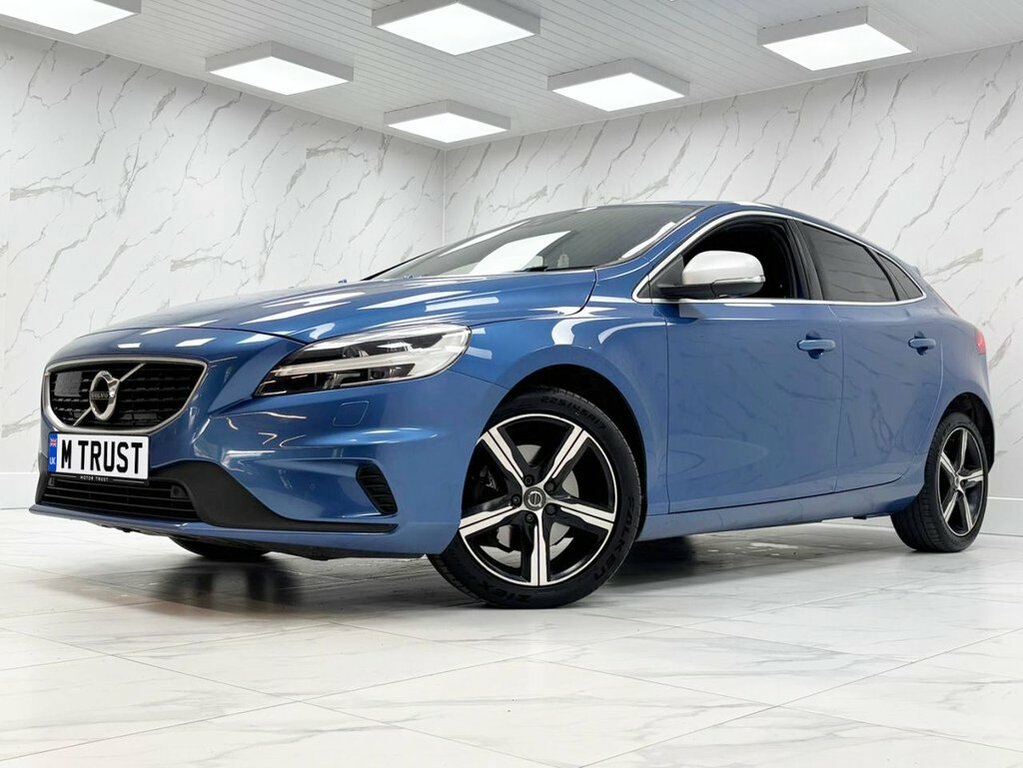Volvo V40 2L R-design Nav Plus KX68NGU Blue #5