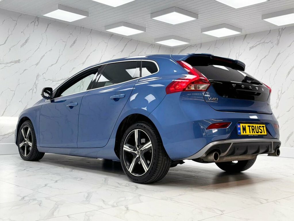 Volvo V40 2L R-design Nav Plus KX68NGU Blue #6