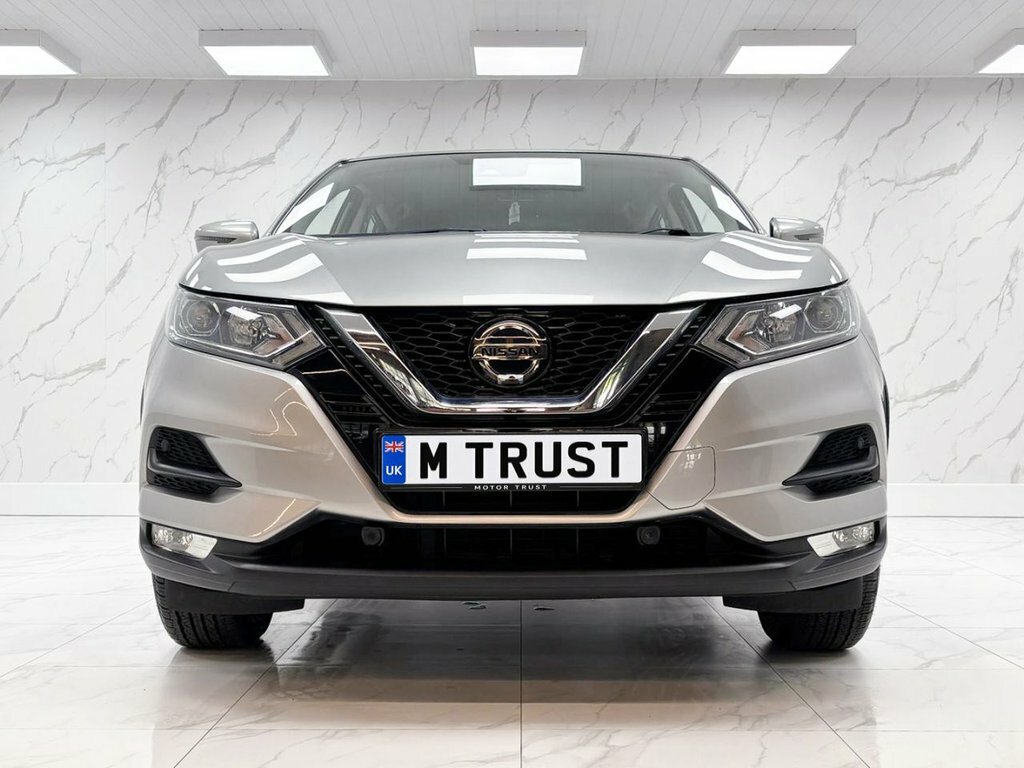 Nissan Qashqai 1.3L Acenta Premium P888SCA Silver #2