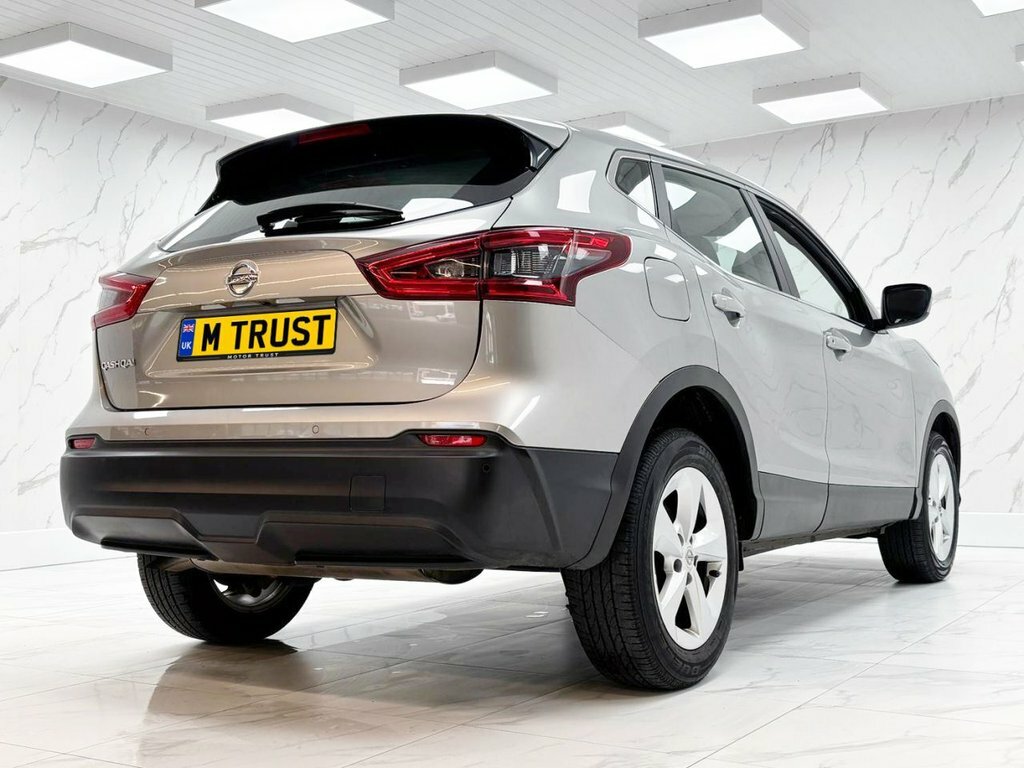 Nissan Qashqai 1.3L Acenta Premium P888SCA Silver #5