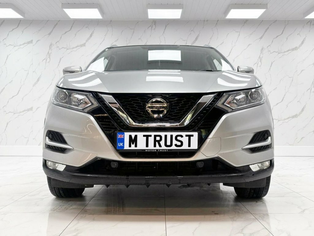 Nissan Qashqai 1.5L N-connecta Silver #2