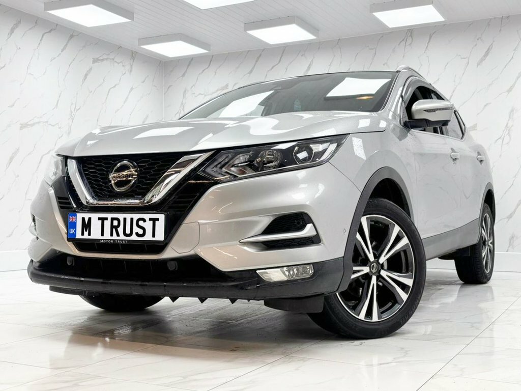 Nissan Qashqai 1.5L N-connecta Silver #3