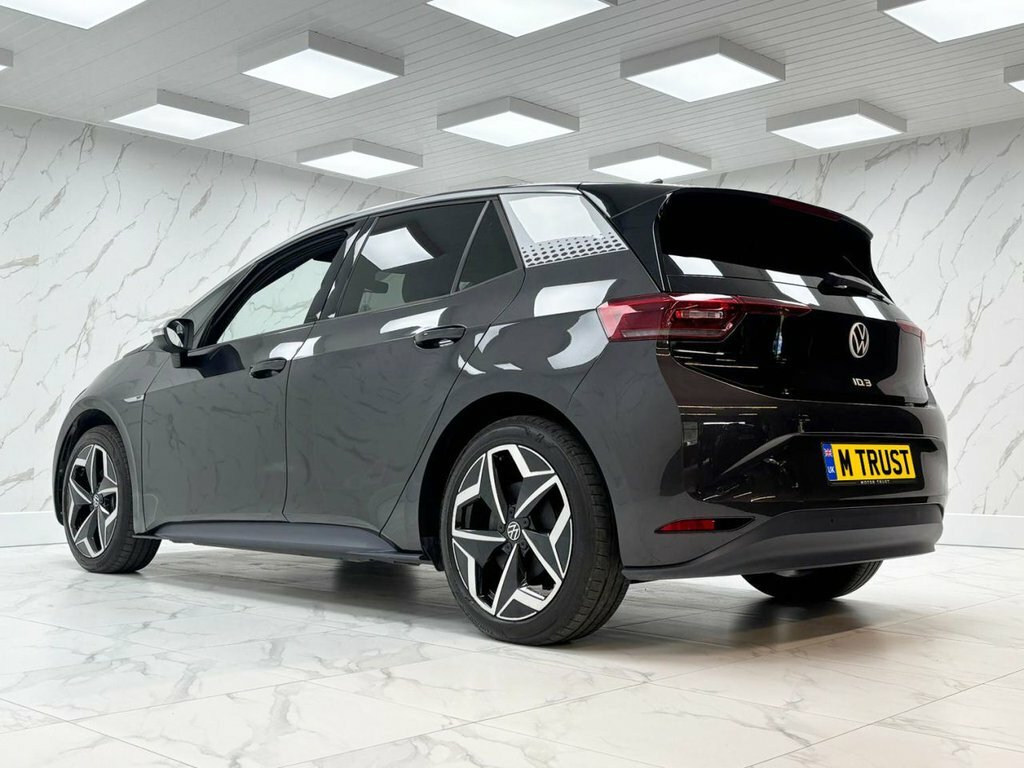 Volkswagen ID.3 Hatchback OV70VMJ Grey #5