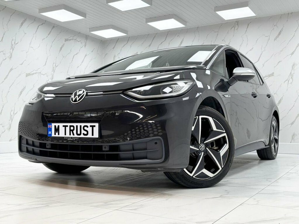Volkswagen ID.3 Hatchback OV70VMJ Grey #3