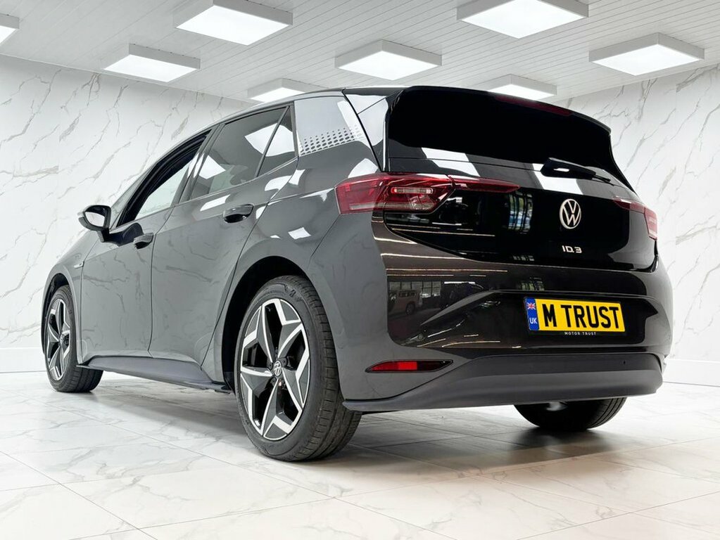 Volkswagen ID.3 Hatchback OV70VMJ Grey #6