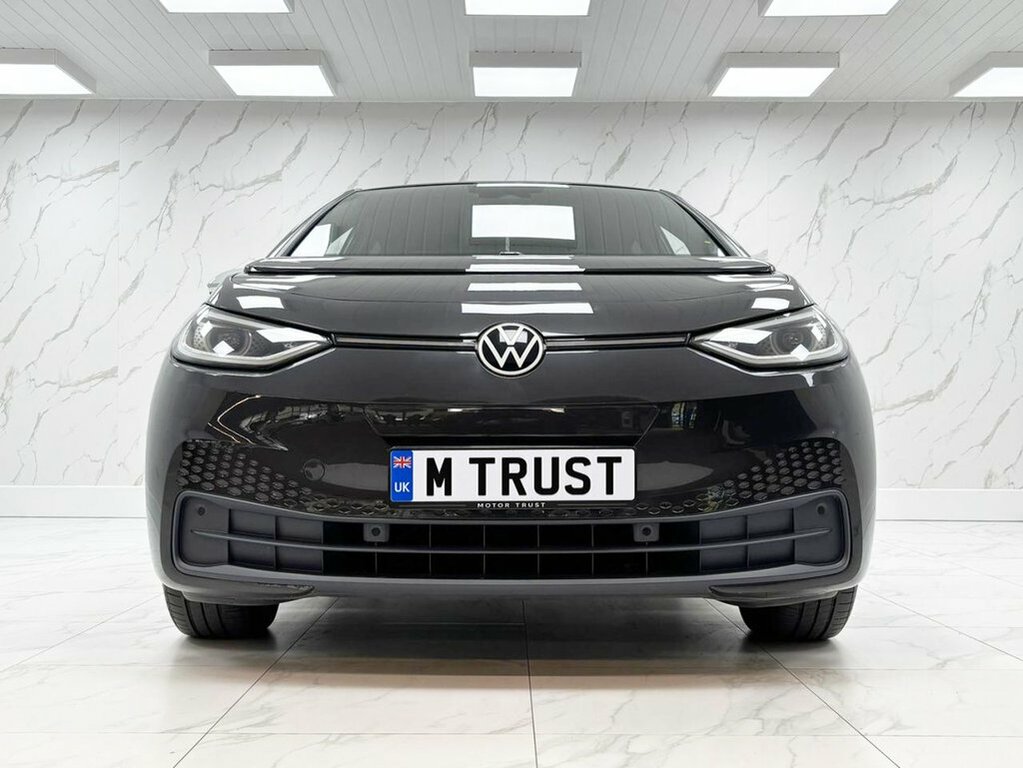 Volkswagen ID.3 Hatchback OV70VMJ Grey #2