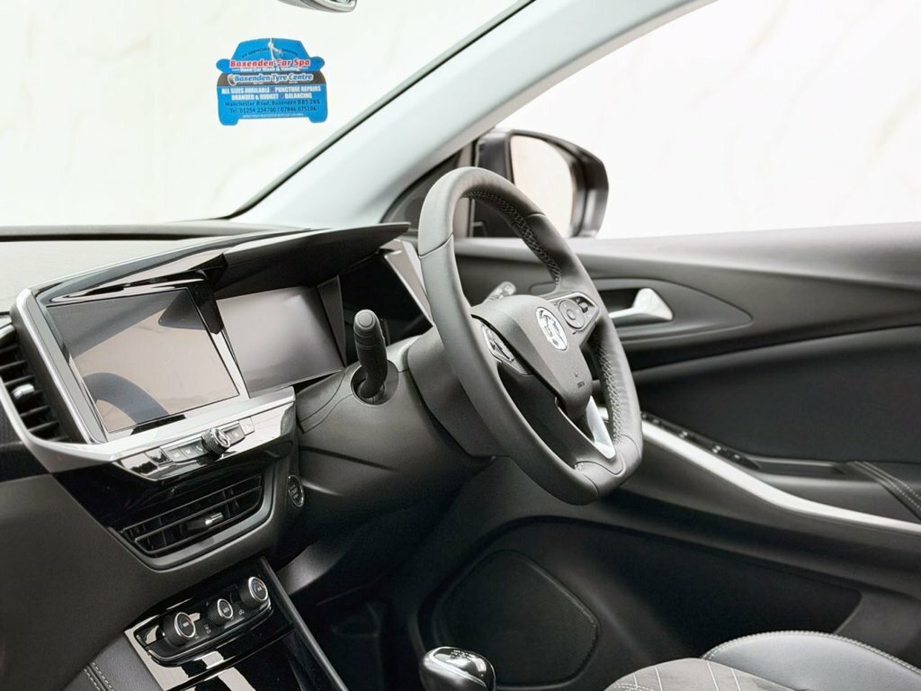 Vauxhall Adam 1.2 Mhev Ultimate Suv Hybrid E-dct Euro Black #16