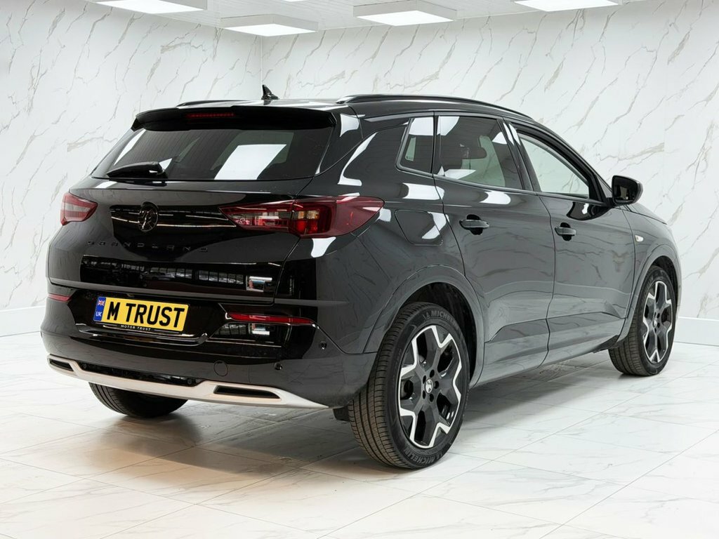 Vauxhall Adam 1.2 Mhev Ultimate Suv Hybrid E-dct Euro Black #10