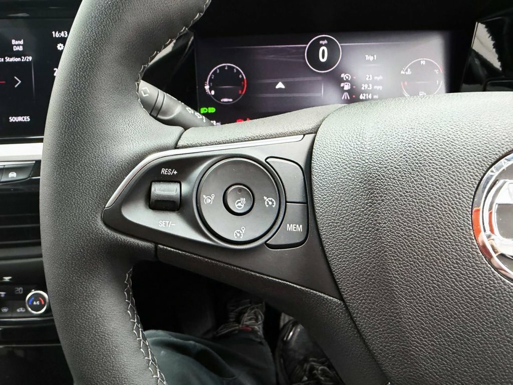Vauxhall Adam 1.2 Mhev Ultimate Suv Hybrid E-dct Euro Black #14