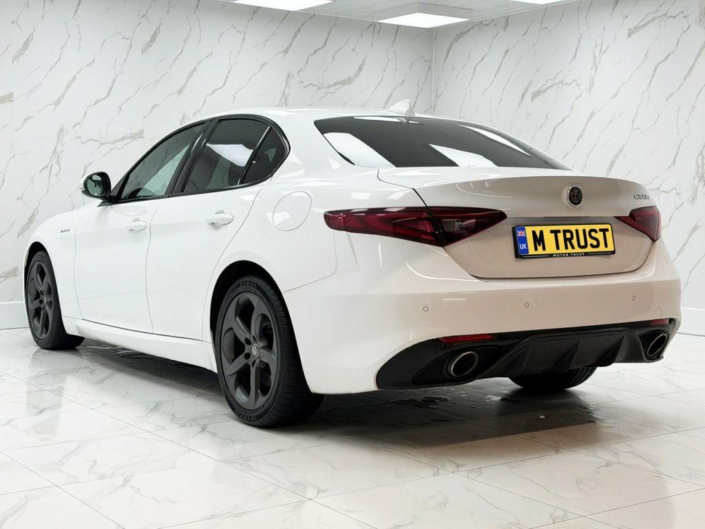 Alfa Romeo Giulia 2L Veloce White #5