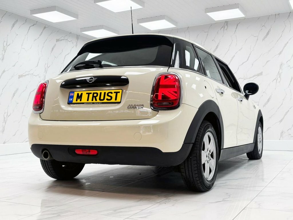 Mini Hatch 1.5L Cooper ML68WYU White #6