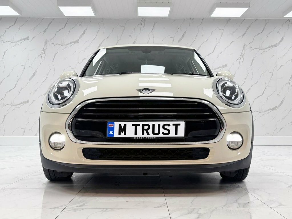 Mini Hatch 1.5L Cooper ML68WYU White #3