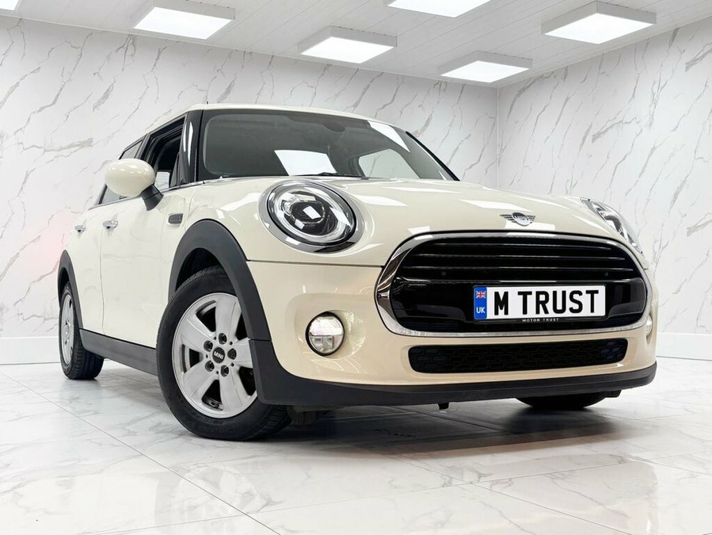 Mini Hatch 1.5L Cooper ML68WYU White #2