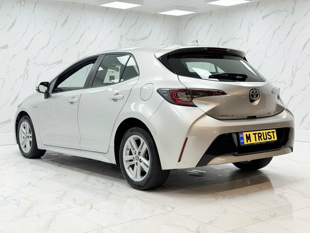 Toyota Corolla 1.8L Icon Tech KD19JNN Silver #6