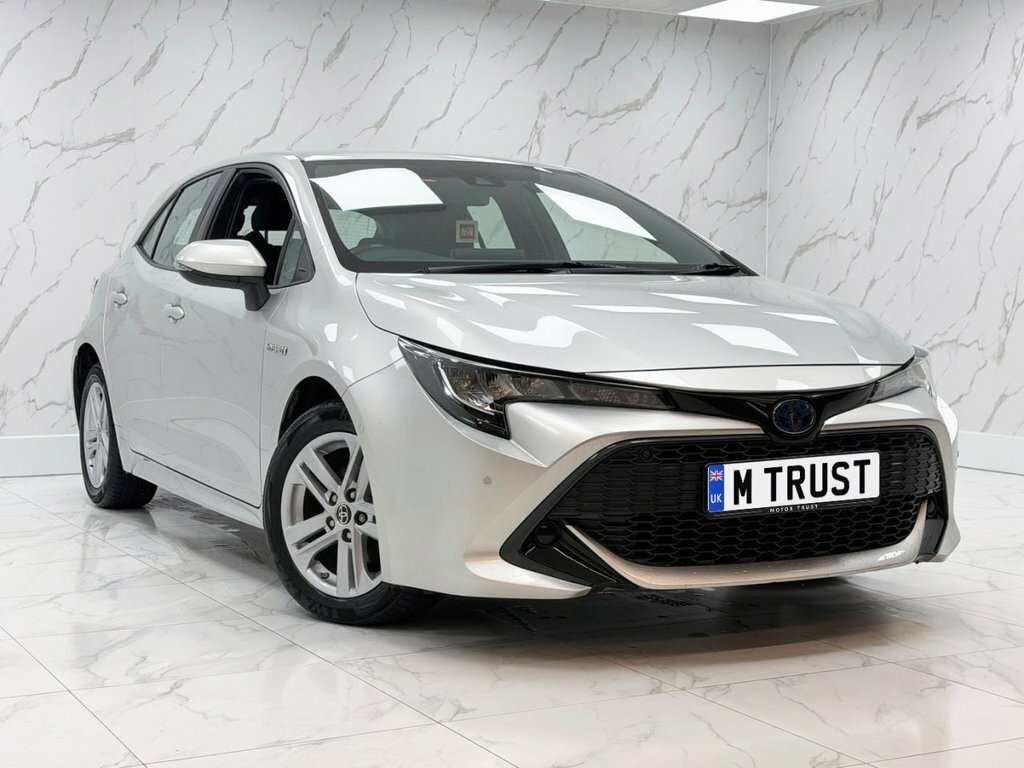 Toyota Corolla 1.8L Icon Tech KD19JNN Silver #2