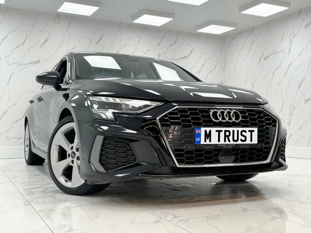 Audi A3 1L S Line WV72XOM Black #2