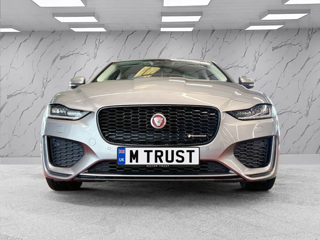 Jaguar XE 2L R-dynamic Se YS20JYU Grey #3
