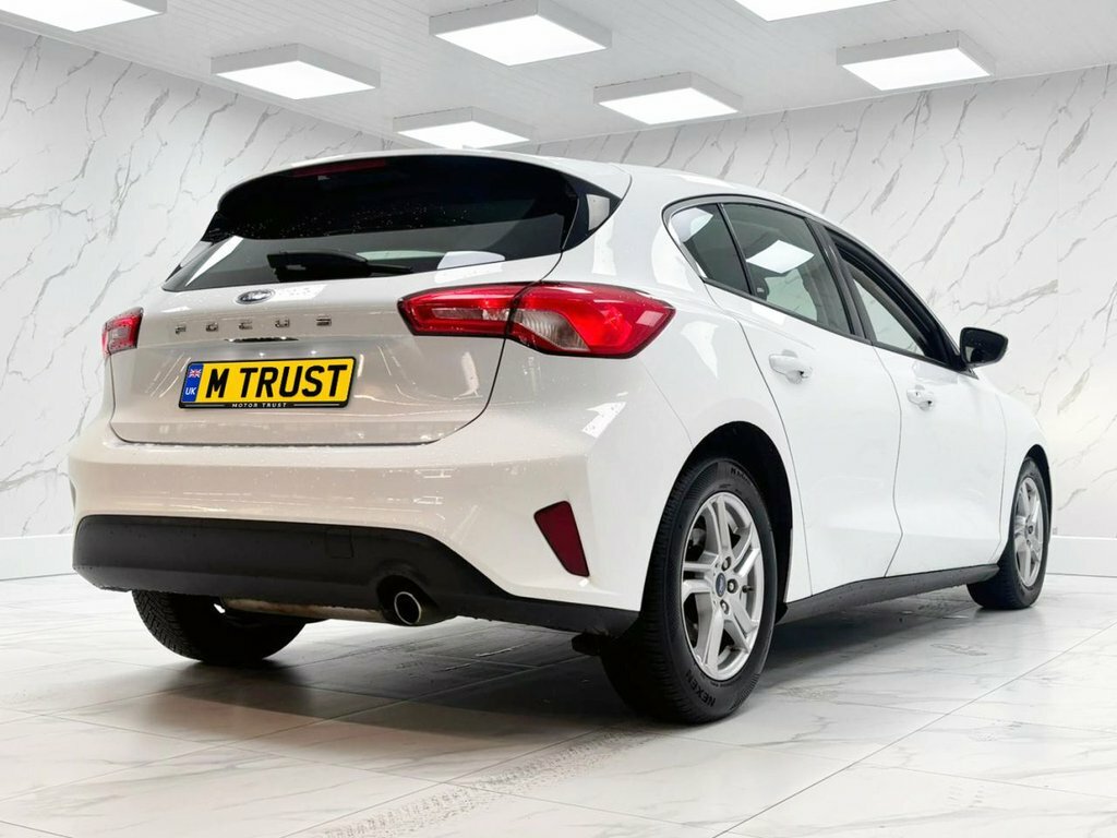 Ford Focus 1L Zetec FL68VEF White #6