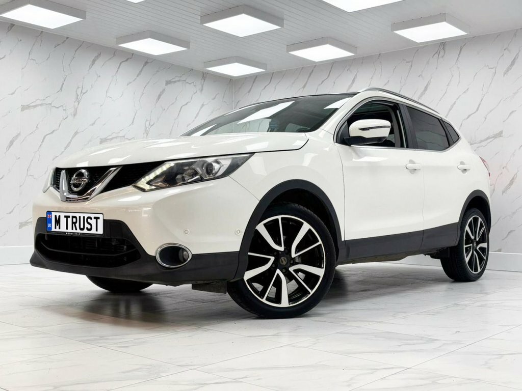 Nissan Qashqai 1.2L Tekna White #5