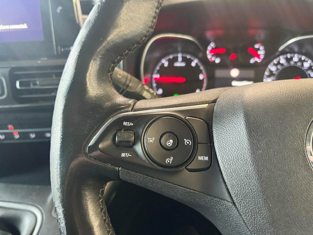 Vauxhall Combo Life Energy Cdti Ss White #14