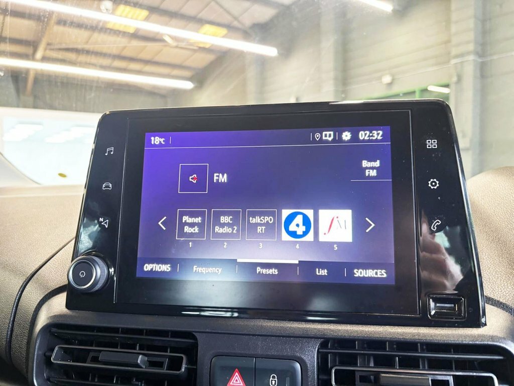 Vauxhall Combo Life Energy Cdti Ss White #12