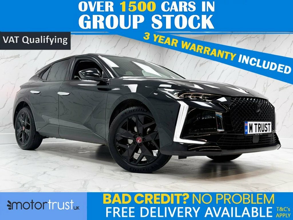 DS DS 4 1.2L Performance Line Black
