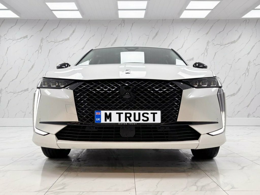 DS DS 4 1.2L Performance Line White #3