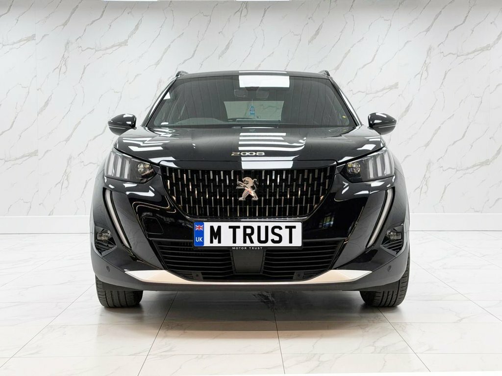 Peugeot 2008 1L Gt Black #3
