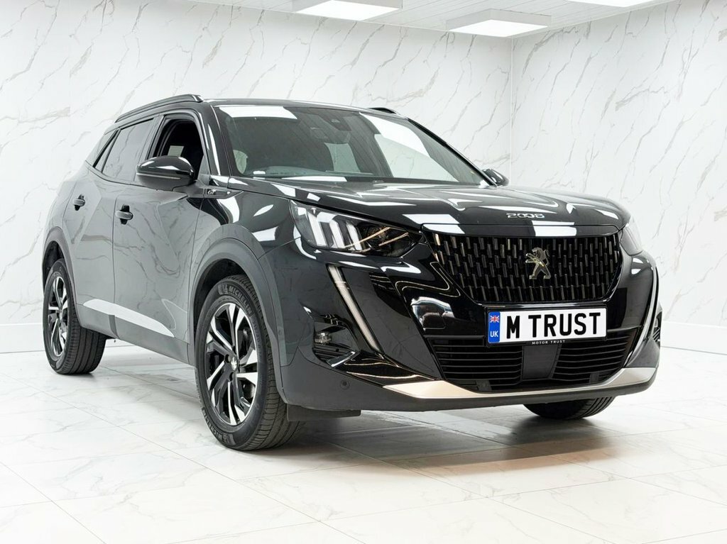 Peugeot 2008 1L Gt Black #2