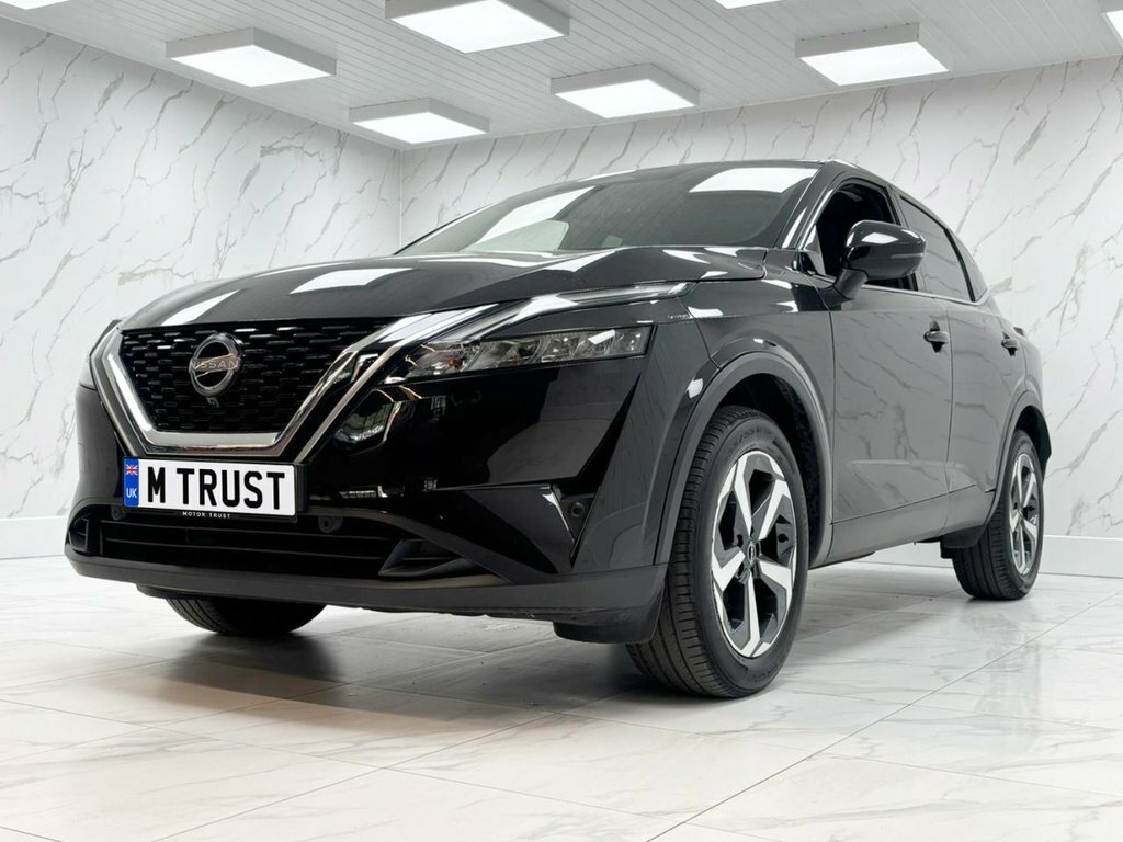 Nissan Qashqai 1.3L N-connecta PF23KSE Black #4