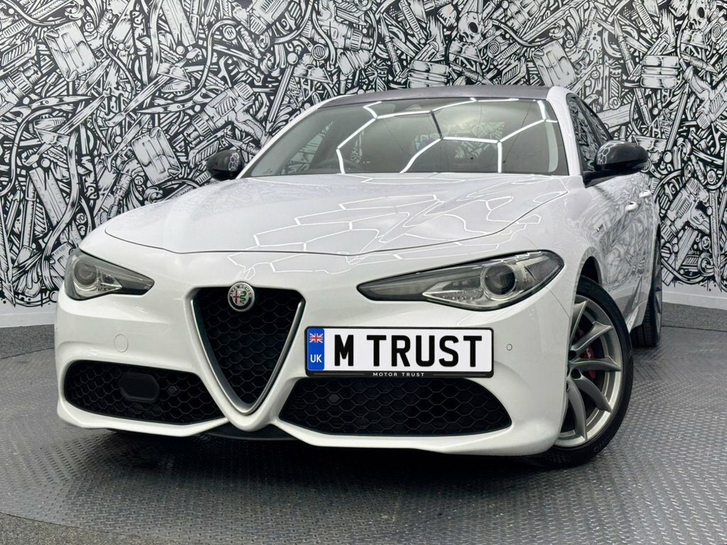 Alfa Romeo Giulia 2L Veloce White #4