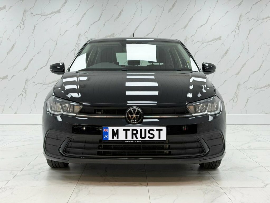 Volkswagen Polo 1L Life YS23ZGB Black #3