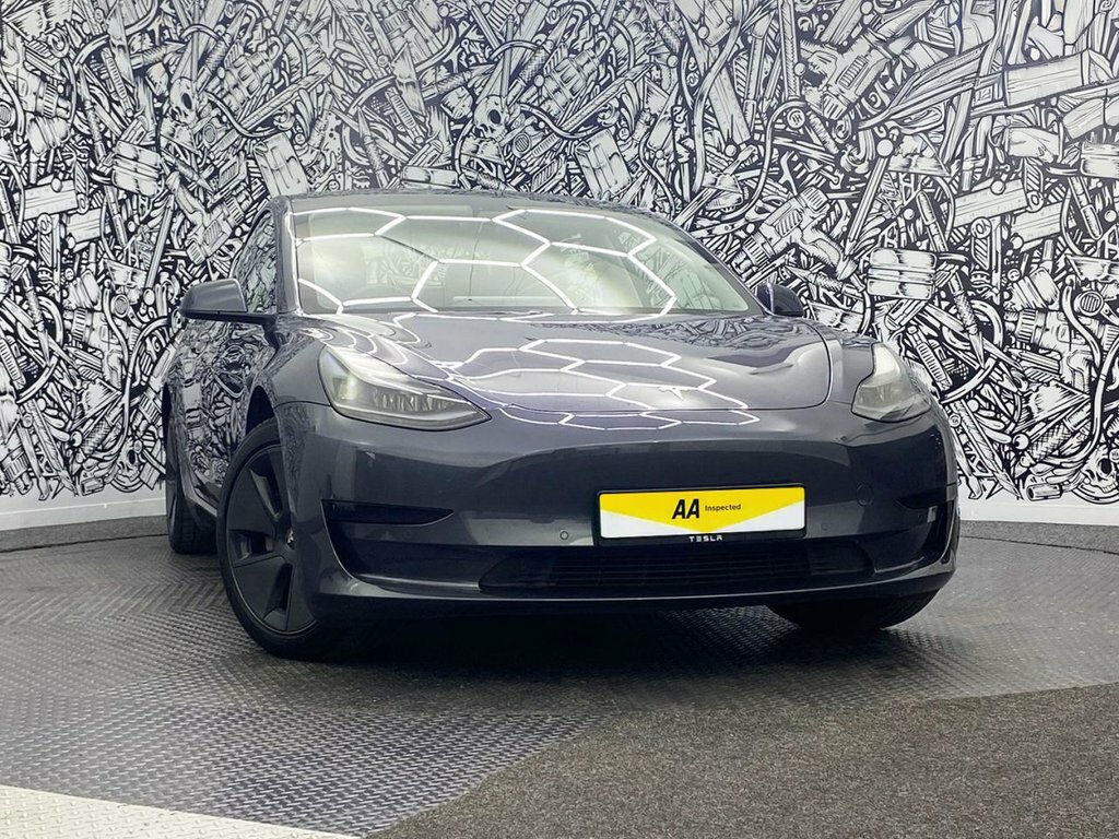 Tesla Model 3 Saloon Grey #2