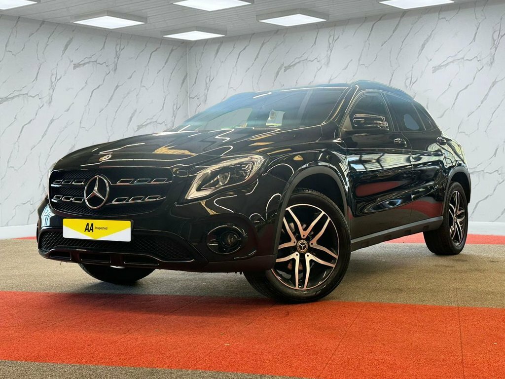Mercedes-Benz GLA Class 1.6L Urban Edition Black #4