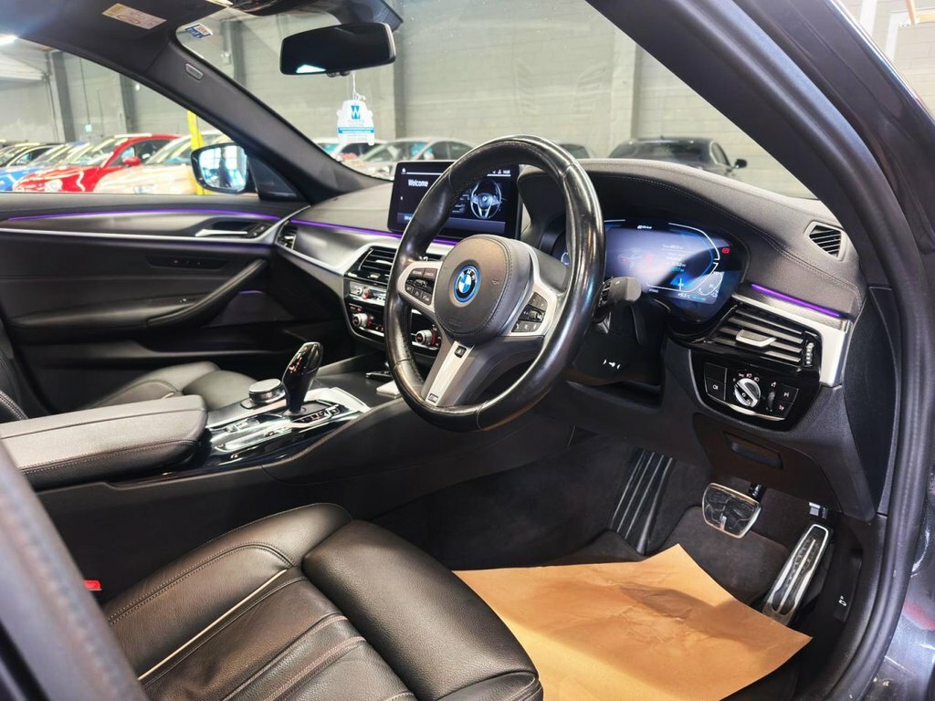 BMW 5 Series Xdrive M Sport Black #27