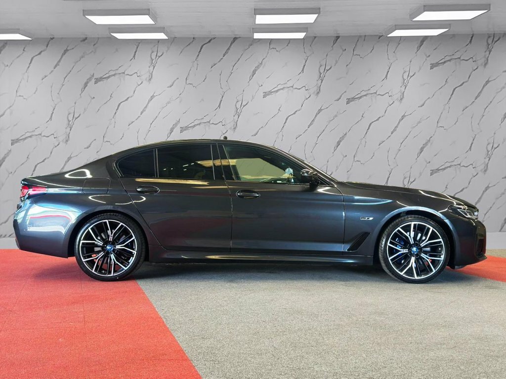 BMW 5 Series Xdrive M Sport Black #9