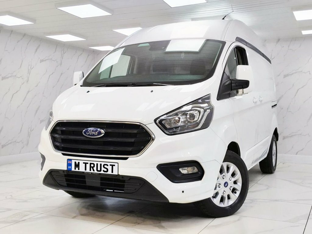 Ford Transit Custom 2L Limited White