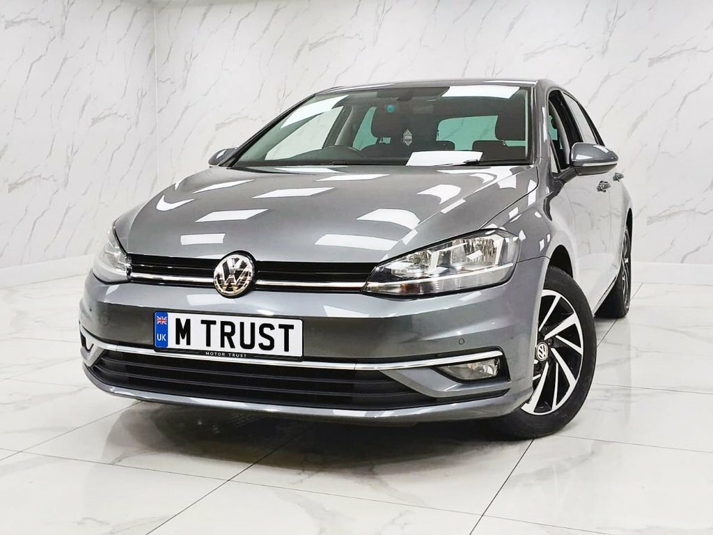 Volkswagen Golf 1L Match EJ19YRR Grey #2