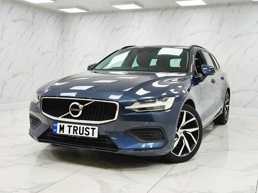 Volvo V60 2L Momentum Plus Blue #2