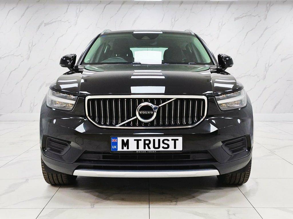 Volvo XC40 1.5L Core BU22FHW Black #2