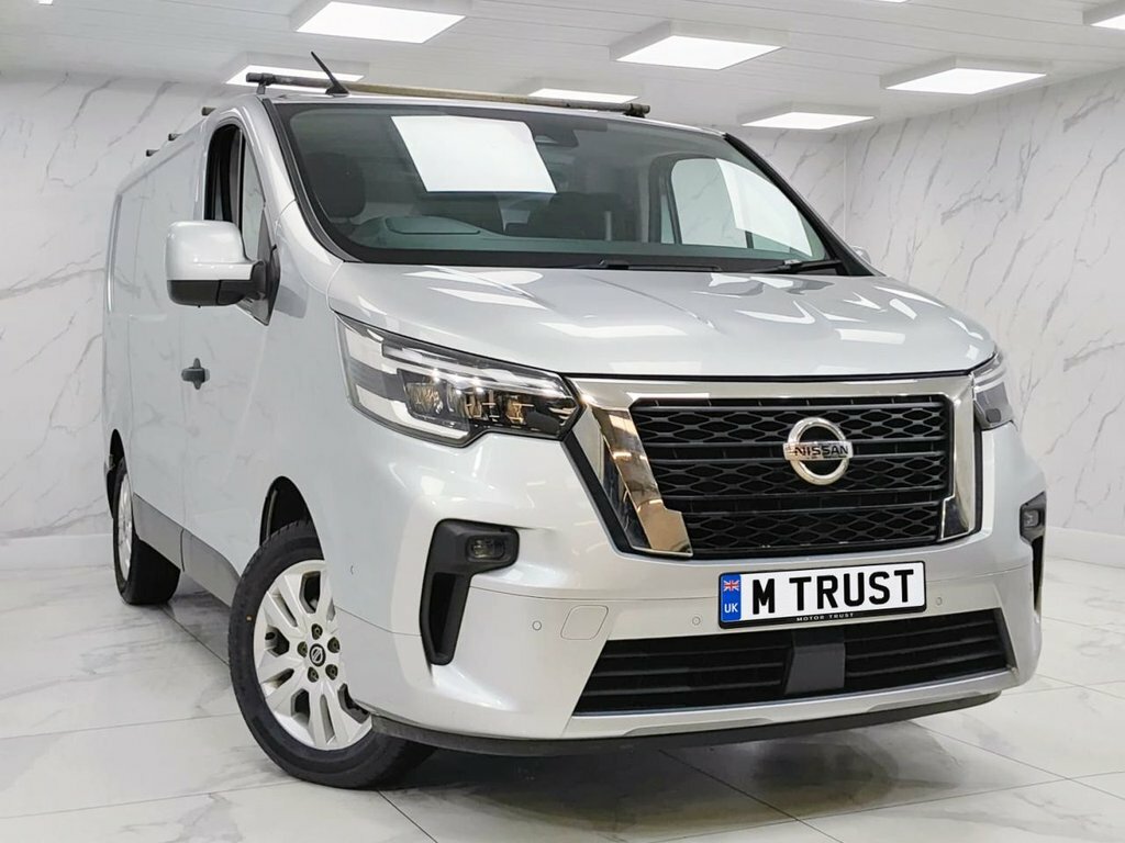 Nissan Primastar 2L Tekna WD72CXF Grey #4