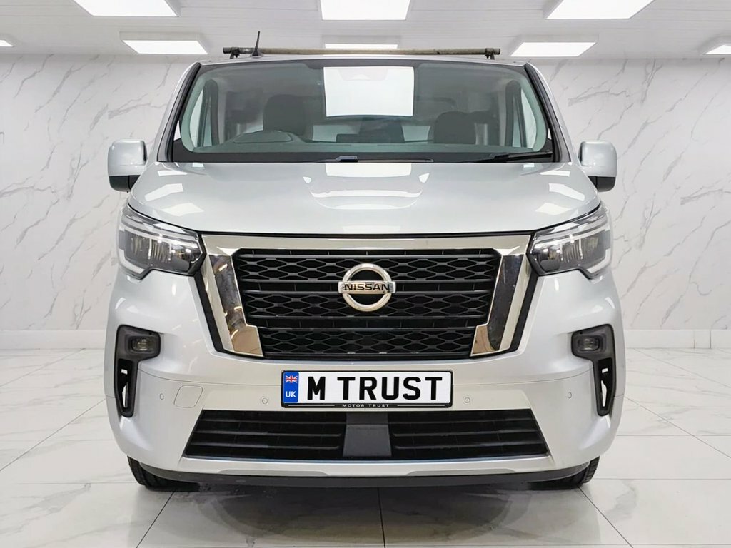 Nissan Primastar 2L Tekna WD72CXF Grey #2