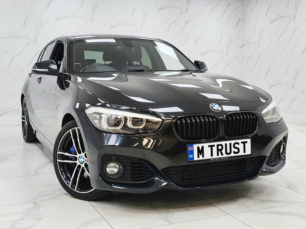 BMW 1 Series 1.5L M Sport Shadow Edition YG68MRE Black #4