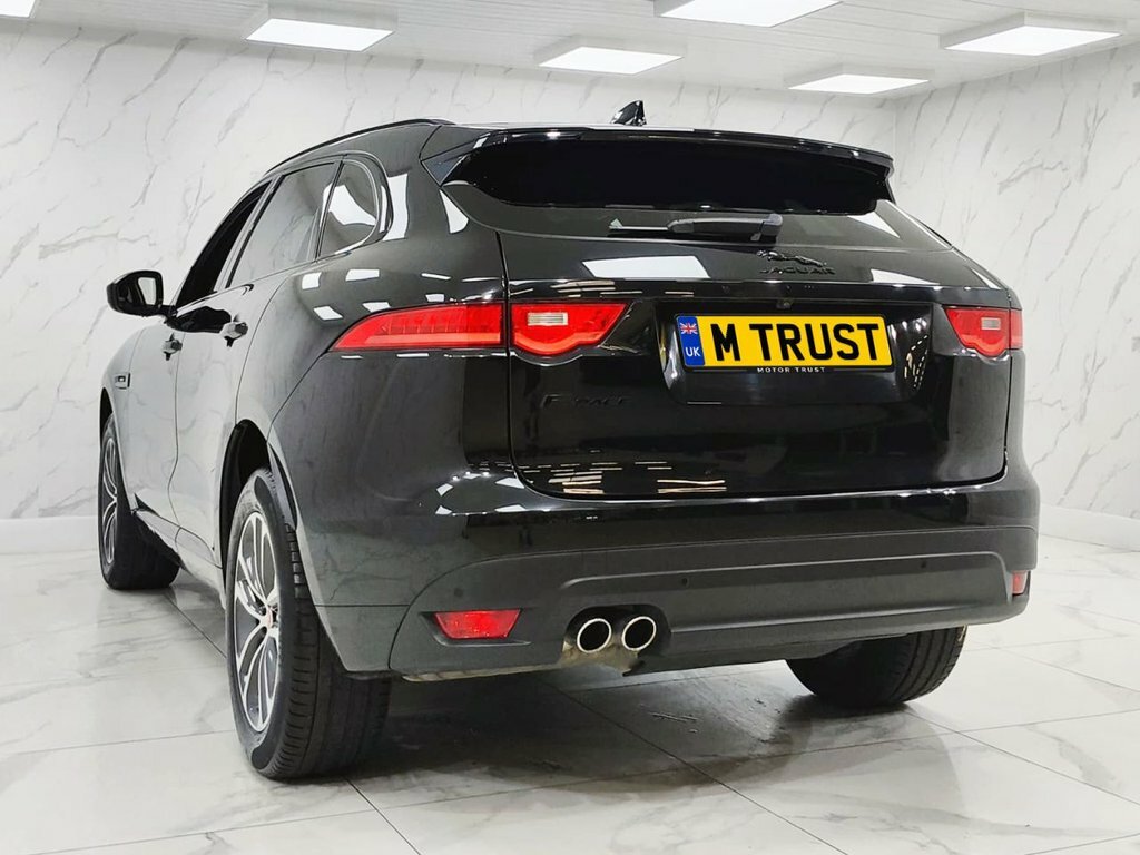 Jaguar F-Pace 2L R-sport HJ19EJF Black #6