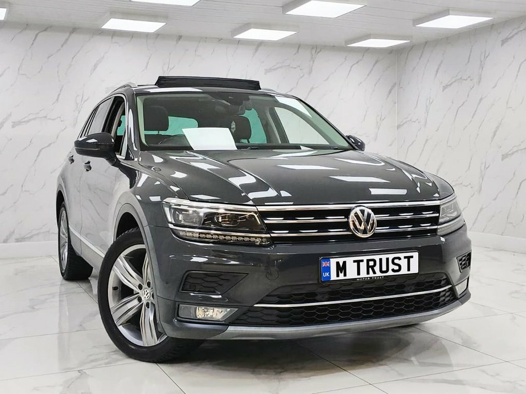 Volkswagen Tiguan 1.5L Sel YN19DPP Grey #4
