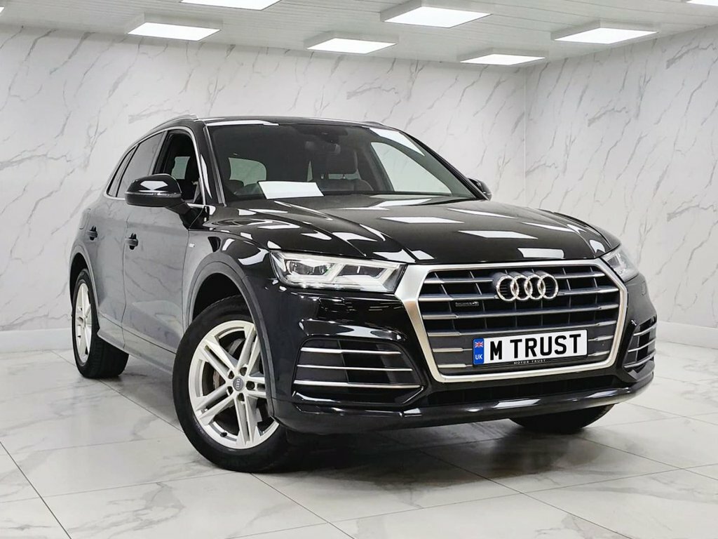 Audi Q5 2L S Line RJ18AEW Black #5