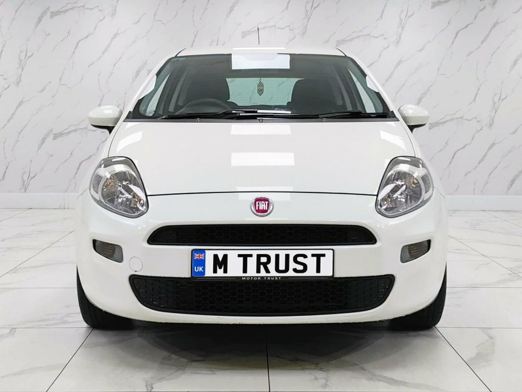 Fiat Punto 1.2L Pop White #3