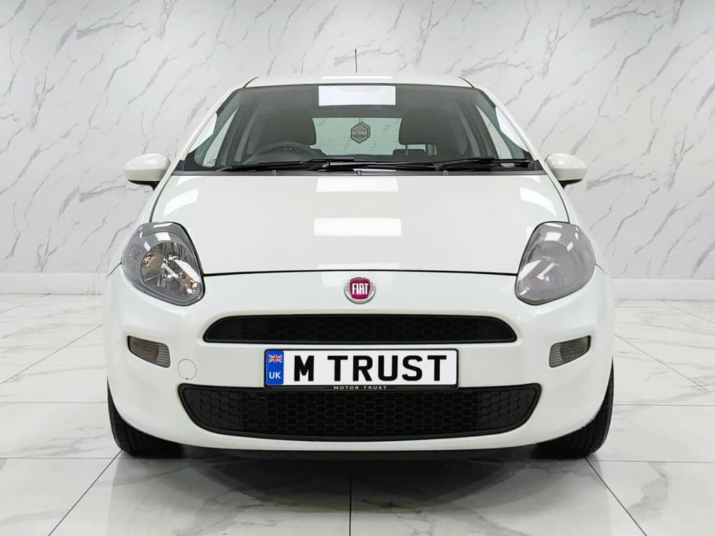 Fiat Punto 1.2L Pop White #3